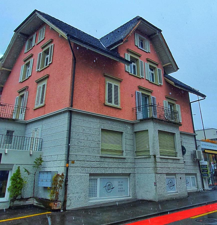 Apartamento Sensi Living Station Pfäffikon Exterior foto